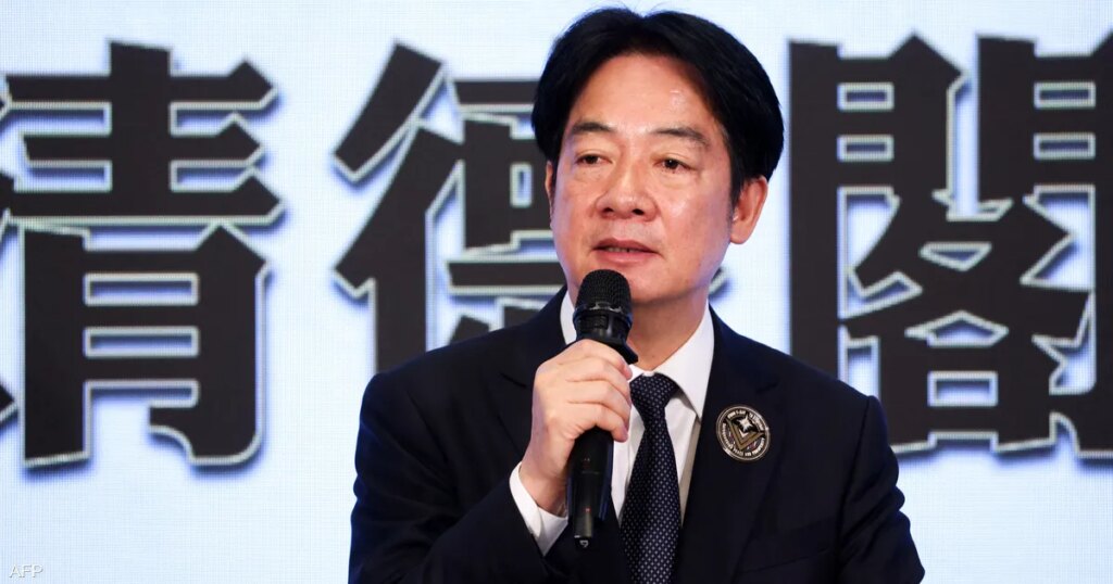 رئيس تايوان يتعهد بالدفاع عن سيادة الجزيرة بعد مناورات الصين