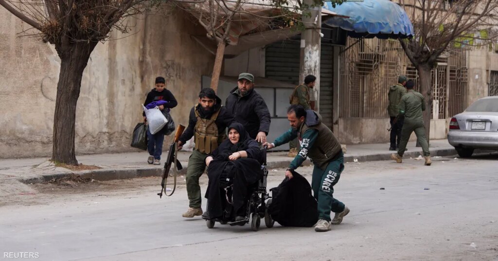 حلب.. حظر تجول وانتشار الأمن وحديث عن انشقاقات في "قسد"