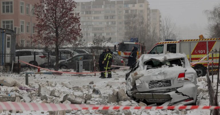 رئيس بلدية كييف يدعو سكان العاصمة إلى مغادرتها