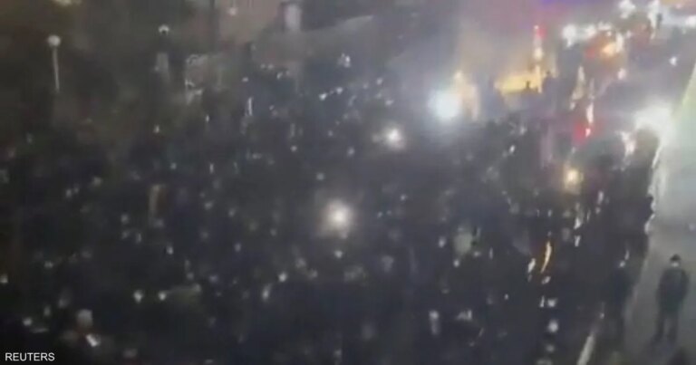 الاتحاد الأوروبي يدين "القمع العنيف" للاحتجاجات في إيران