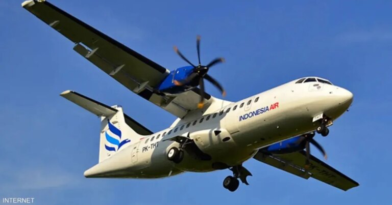 اختفاء طائرة إندونيسية تقل 11 شخصا