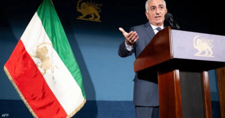 رضا بهلوي: الشعب دعاني للقيادة.. وسأعود إلى إيران