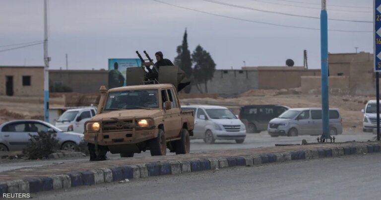 قسد: اشتباكات بمحيط سجن يضم معتقلي داعش في الرقة