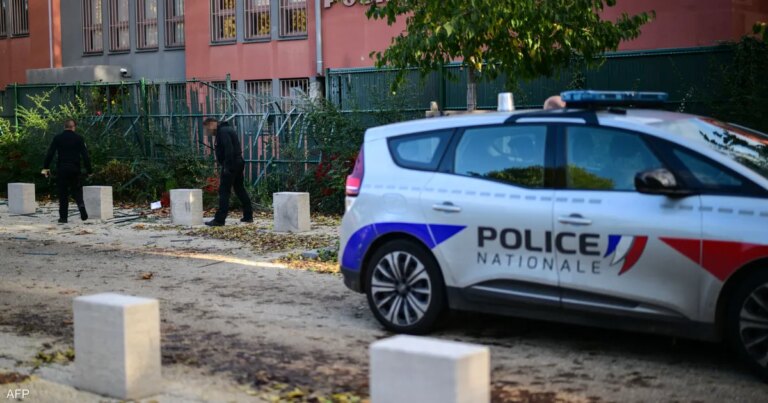 فرنسا.. إيقاف كولومبيين وحجز أسلحة ثقيلة قبل "عملية خطيرة"