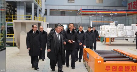 الزعيم كيم يقيل نائب رئيس الوزراء..ويشبهه بـ"ماعز يجرّ عربة"