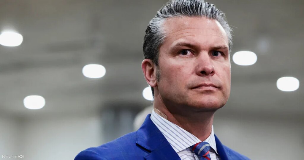 هيغسيث: "البنتاغون" مستعد لتنفيذ أي قرار لترامب بشأن إيران