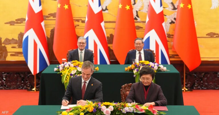 ترامب يحذر من أن تعاون بريطانيا وكندا مع الصين "خطير جدا"