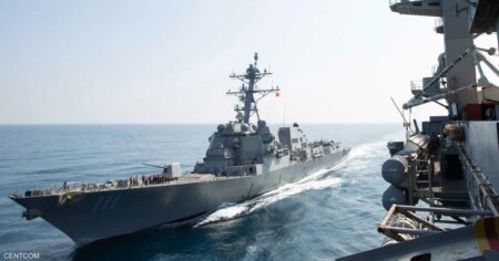 واشنطن تحذر طهران من "الاصطدام البحري" في مضيق هرمز