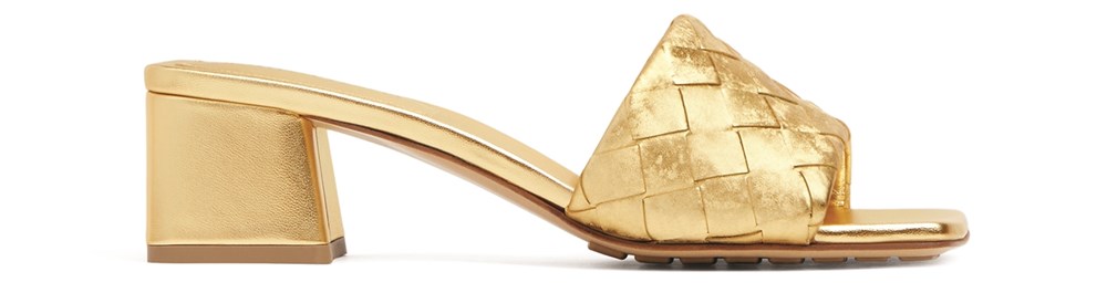 كبسولة Bottega Veneta إكسسوارات تلمع لبداية مشرقة