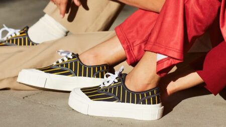 أفضل الأحذية الرياضية بتوقيع دور أزياء عالمية.. لهذا الموسم أفضل الأحذية الرياضية بتوقيع دور أزياء عالمية.. لهذا الموسم