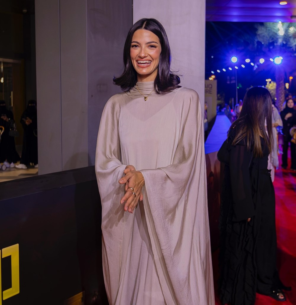 حضري إطلالاتكِ الرمضانية.. من وحي أزياء سهرات النجمات