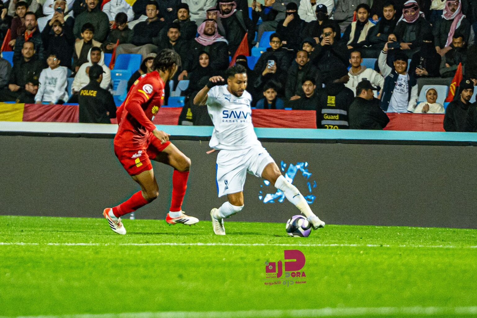 التعادل الإيجابي 2-2 يحسم قمة القادسية والهلال في دوري روشن