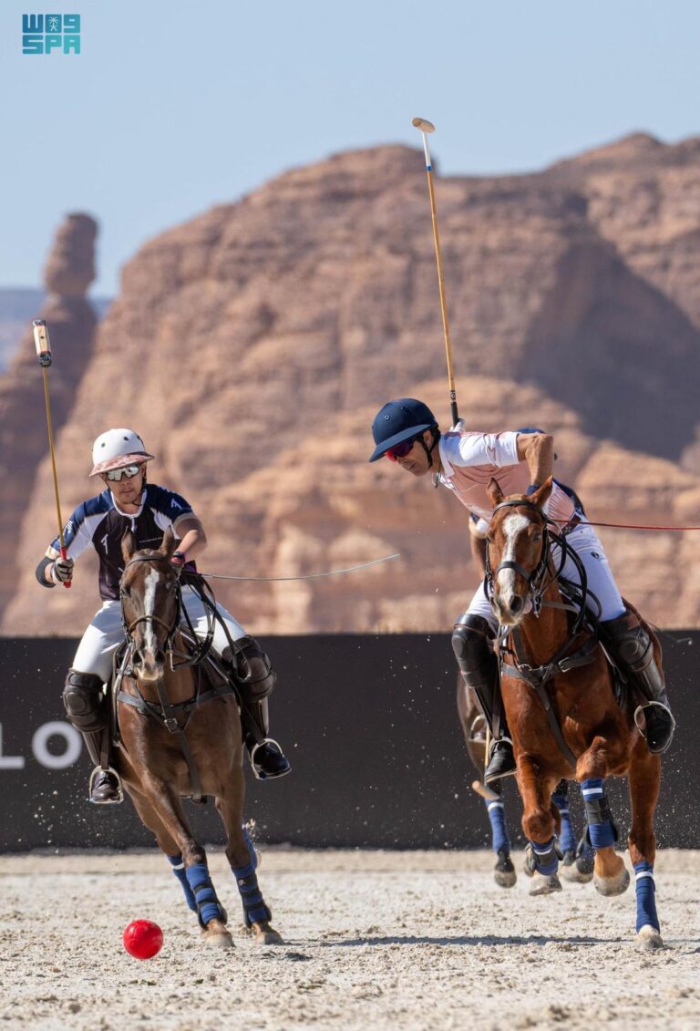 فريقا العُلا وديفندر يتأهلان إلى نهائي بطولة العُلا لبولو الصحراء
