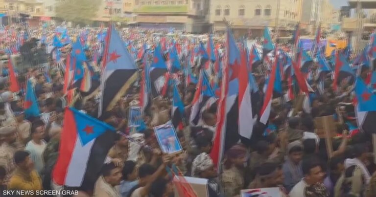 تظاهرات لحج تختبر شرعية المشهد الجنوبي السياسي