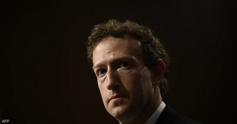 زوكربيرغ أمام القضاء في قضية إدمان المراهقين