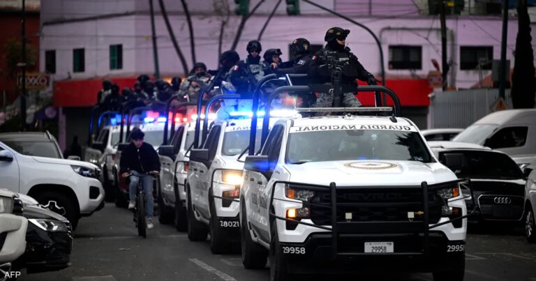 مقتل "إل مينتشو" يشعل المكسيك.. 10 آلاف جندي لاحتواء العنف