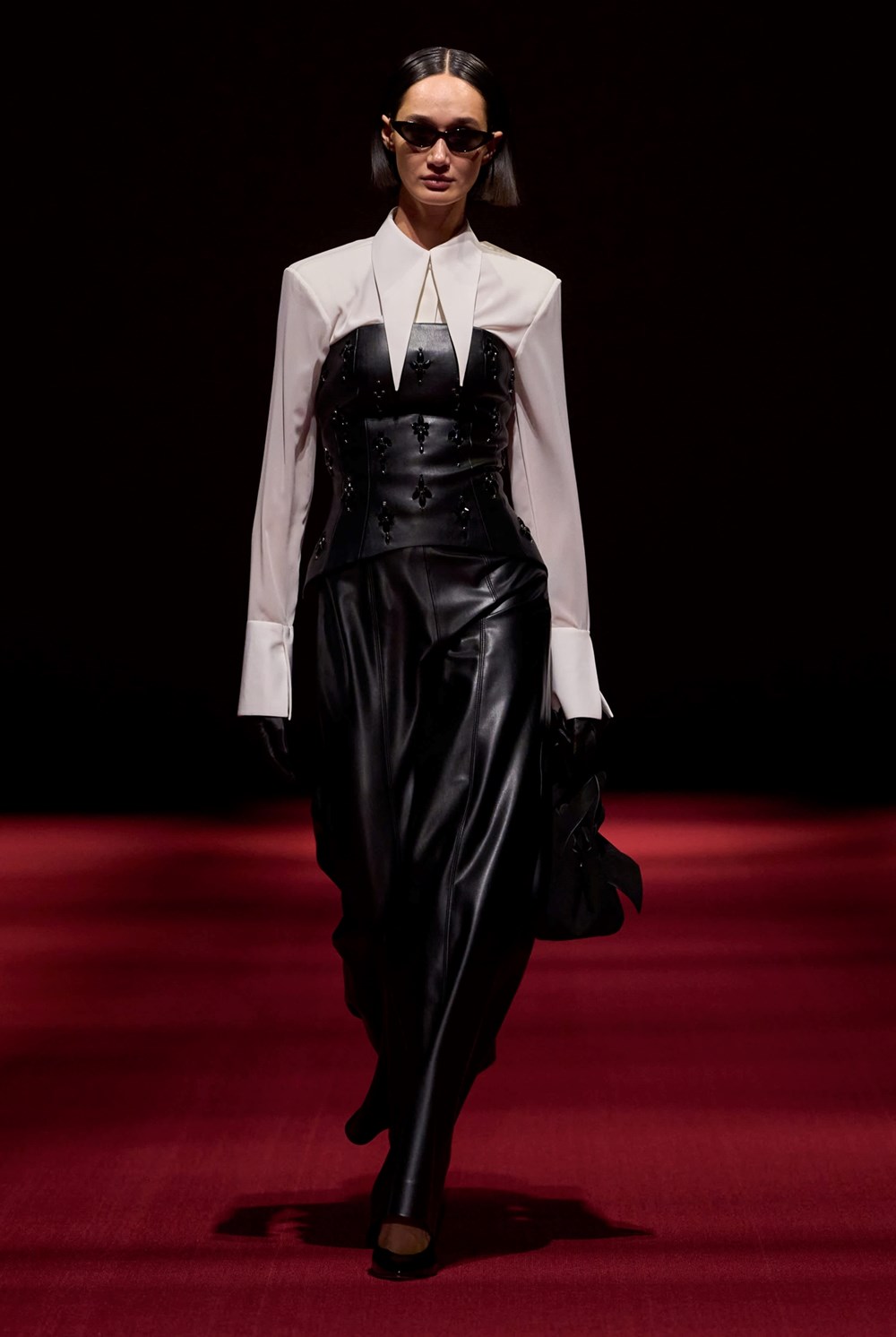 «أسبوع دبي للموضة».. أبرز اتجاهات الموسم المقبل