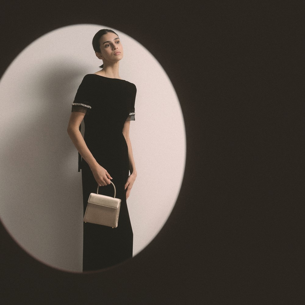 قصّات نقية.. ولمسة احتفالية