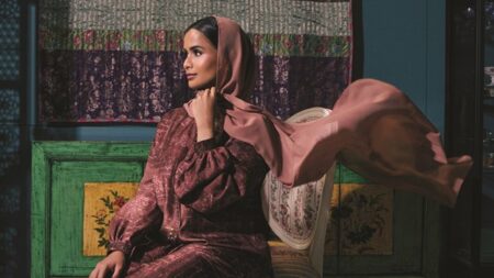 عائشة سيف الحمراني: الذاكرة الإماراتية نسيج حيّ يتجدد مع الزمن