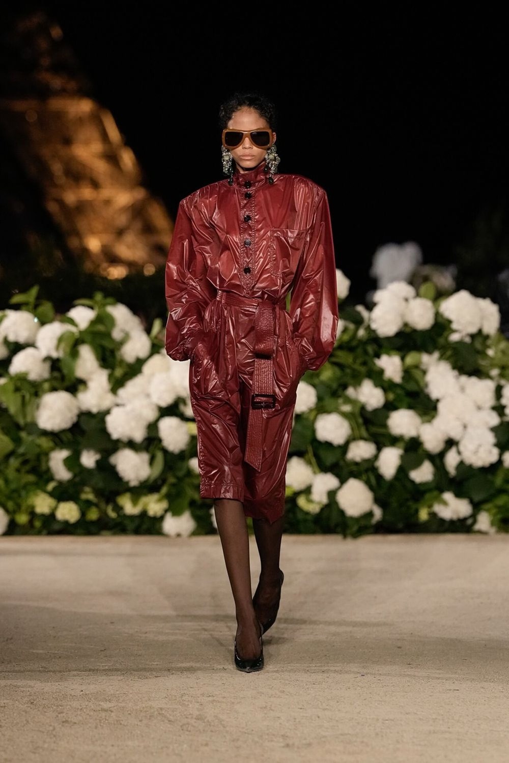 تنسيقات باللون الأحمر.. لتتألقي بها في «يوم الحب»