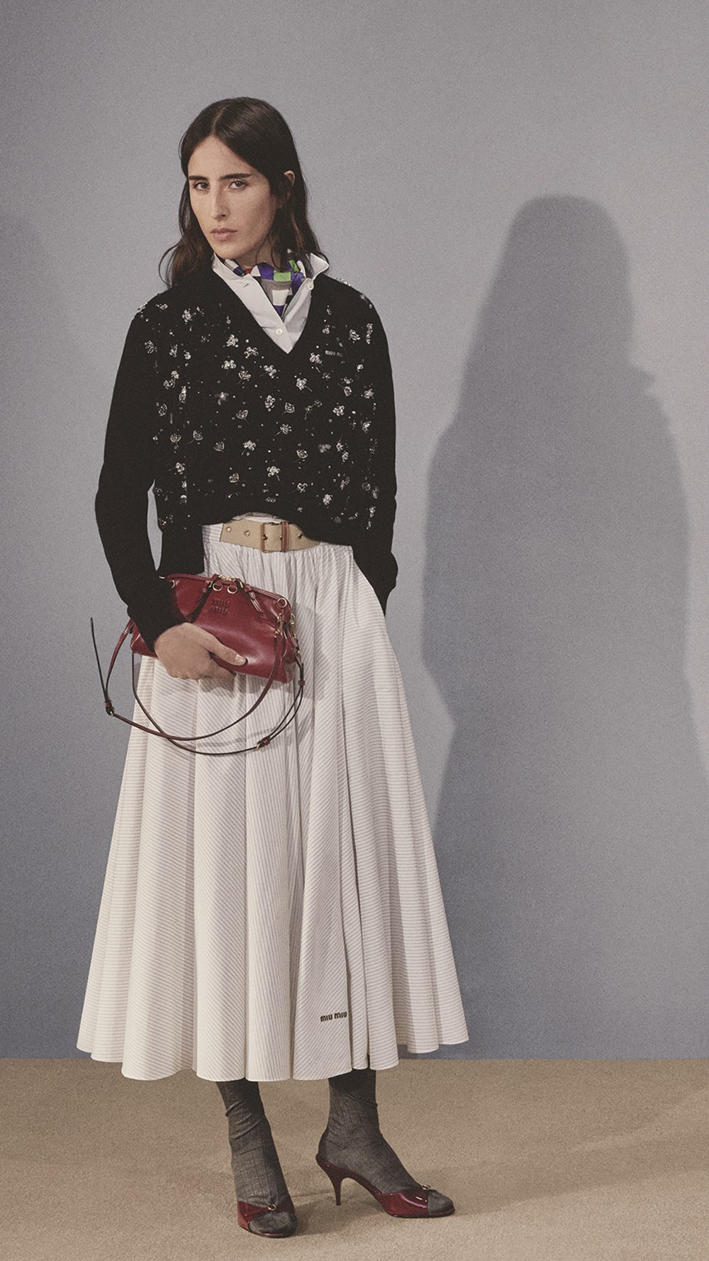 أزياء احتفالية من Miu Miu..  جماليات ناعمة بلمسة حديثة