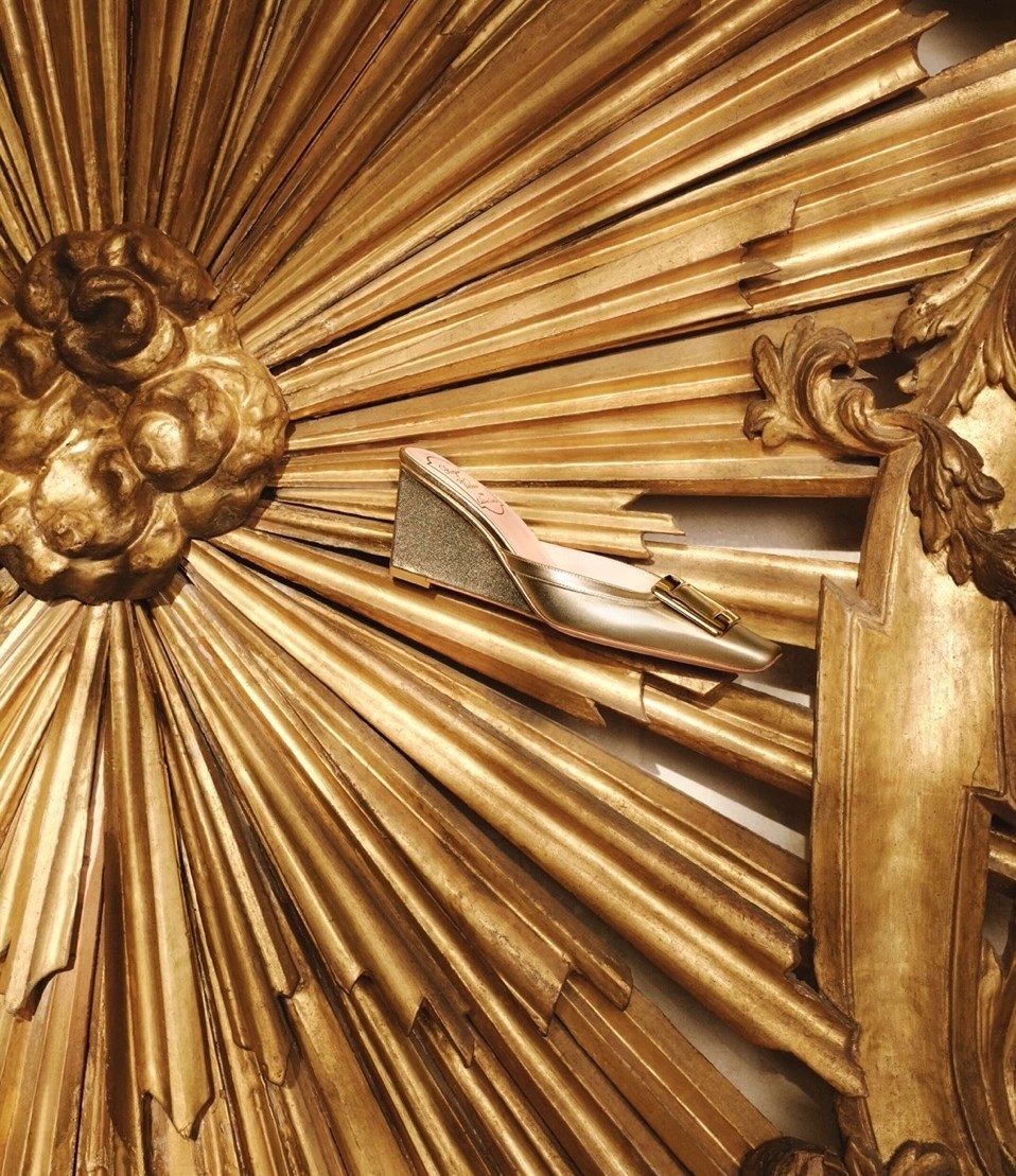 كبسولات «Sandro» و«Roger Viver» الرمضانية.. لمسة عالمية بروح شرقية