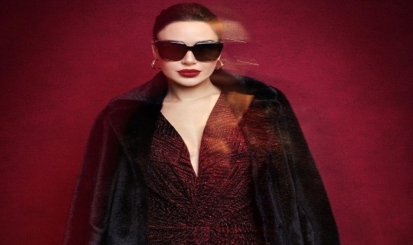 أحدث طرق تنسيق سترات ومعاطف الفرو لإطلالة أنيقة هذا الموسم أحدث طرق تنسيق سترات ومعاطف الفرو لإطلالة أنيقة هذا الموسم