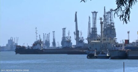 سنغافورة تحذر من أزمة اقتصادية في آسيا بسبب حرب إيران