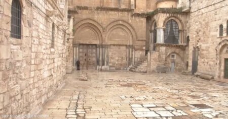 إسرائيل تمنع إقامة قداس أحد الشعانين في كنيسة القيامة بالقدس
