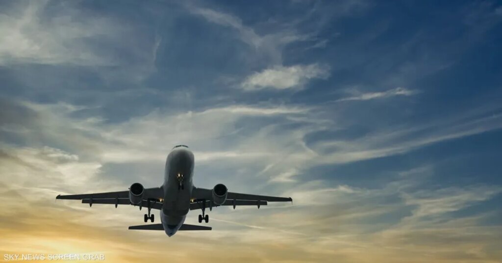 الحرب تشعل النفط وتضغط على أسهم الطيران في آسيا