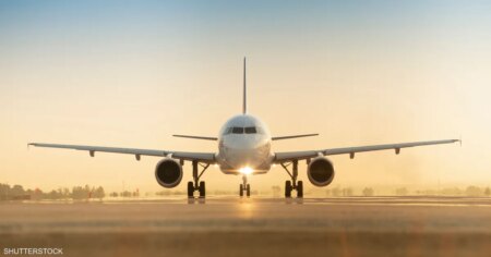 حرب إيران.. فوضى سفر تضرب الشرق الأوسط وتسقط أسهم الطيران