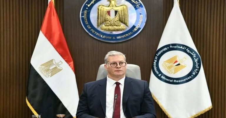 وزير البترول المصري: مستحقات شركات النفط ستسدَّد بحلول يونيو