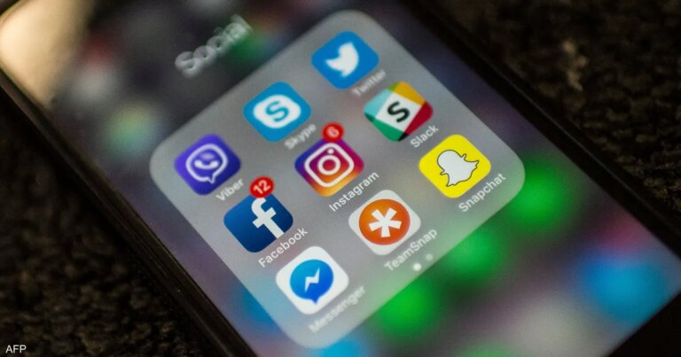 أستراليا تتهم تطبيقات السوشال ميديا بخرق حظر استخدام الأطفال