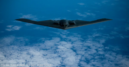 قرب بؤر الصراع.. أميركا تقود تحالف "رفع الجاهزية العسكرية"