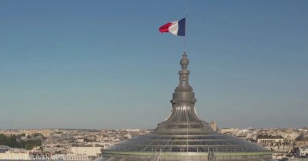 فرنسا: لا خطر فوري على إمدادات الوقود بسبب حرب إيران