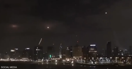 الجيش الإسرائيلي يعلن اعتراض صواريخ أطلقت من إيران