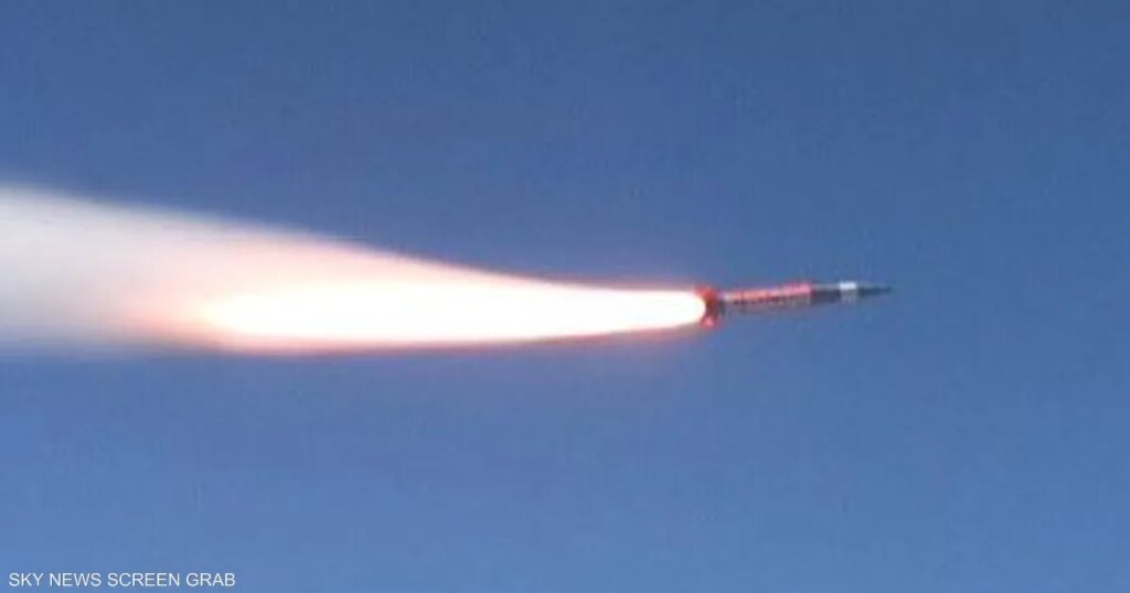 ماذا نعرف عن "الصاروخ الخاص" الذي استخدم لقتل خامنئي؟