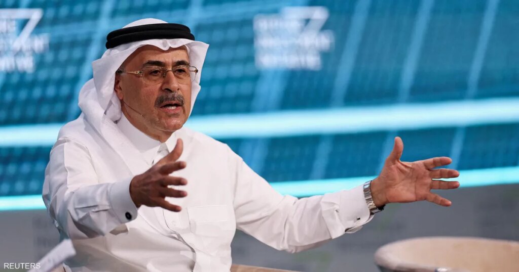 أرامكو: إغلاق مضيق هرمز ينذر بعواقب كارثية على سوق النفط