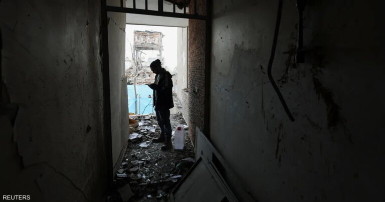 إيران تعتقل 20 شخصا بتهمة إرسال معلومات لإسرائيل