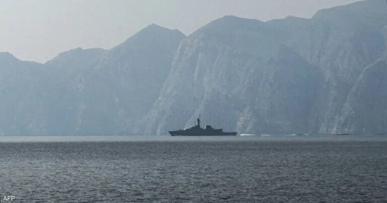 تحرك أميركي لتشكيل تحالف دولي لمرافقة السفن في مضيق هرمز