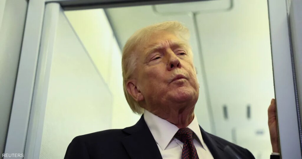 ترامب يطالب دول العالم بالمساهمة في تأمين مضيق هرمز