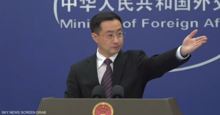 الصين: نتواصل مع جميع الأطراف بشأن مضيق هرمز