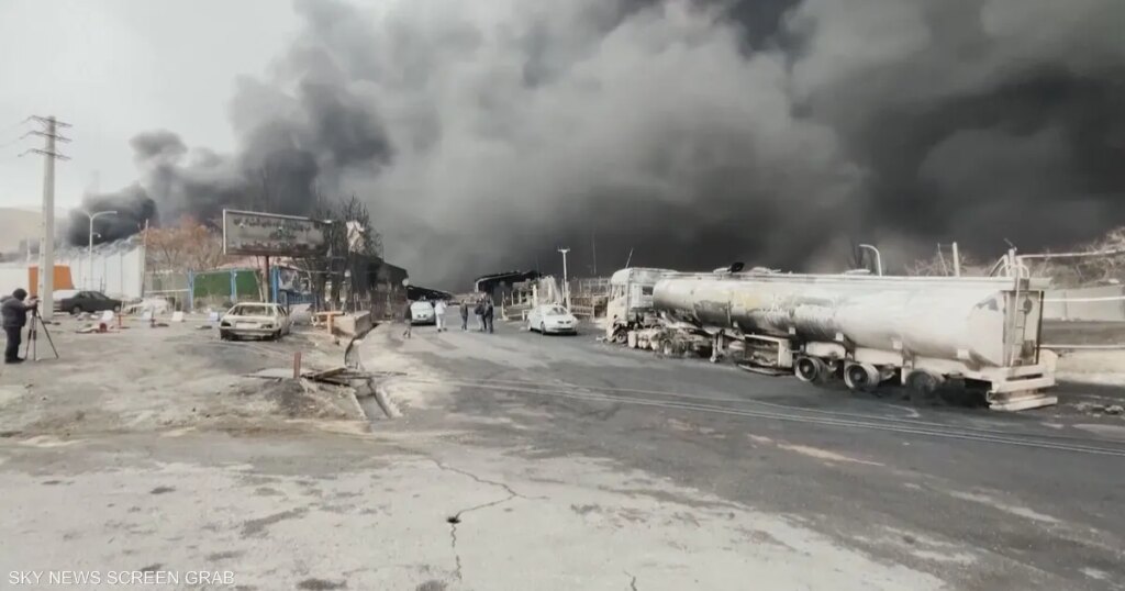 الحرب تفاقم الأزمة الاقتصادية في إيران