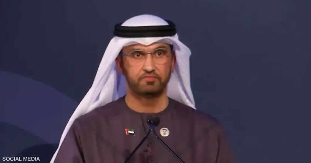 سلطان الجابر يهدي جائزة "القيادة المتميزة" إلى رئيس الإمارات