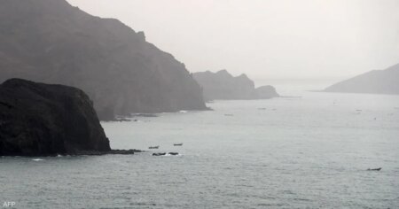 تقرير: دخول الحوثيين لدعم إيران يفاقم أزمات الشحن البحري