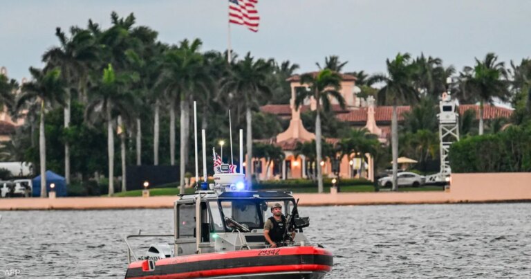 طائرة تخترق منطقة حظر الطيران قرب مقر إقامة ترامب