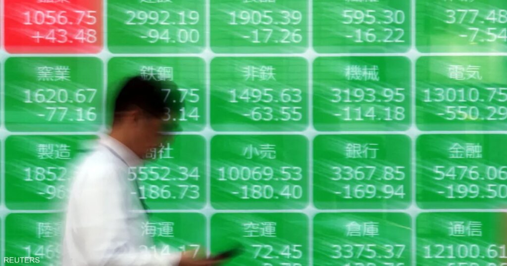 أسهم اليابان تسجل أسوأ شهر منذ 2008 مع استمرار الحرب