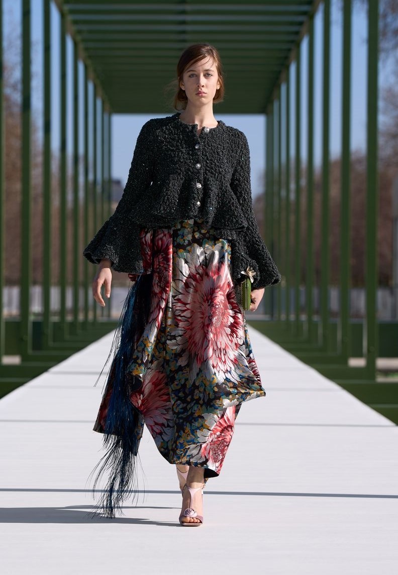 مجموعة «ديور» لخريف وشتاء 2026.. «ملك الشمس» يتوج في باريس