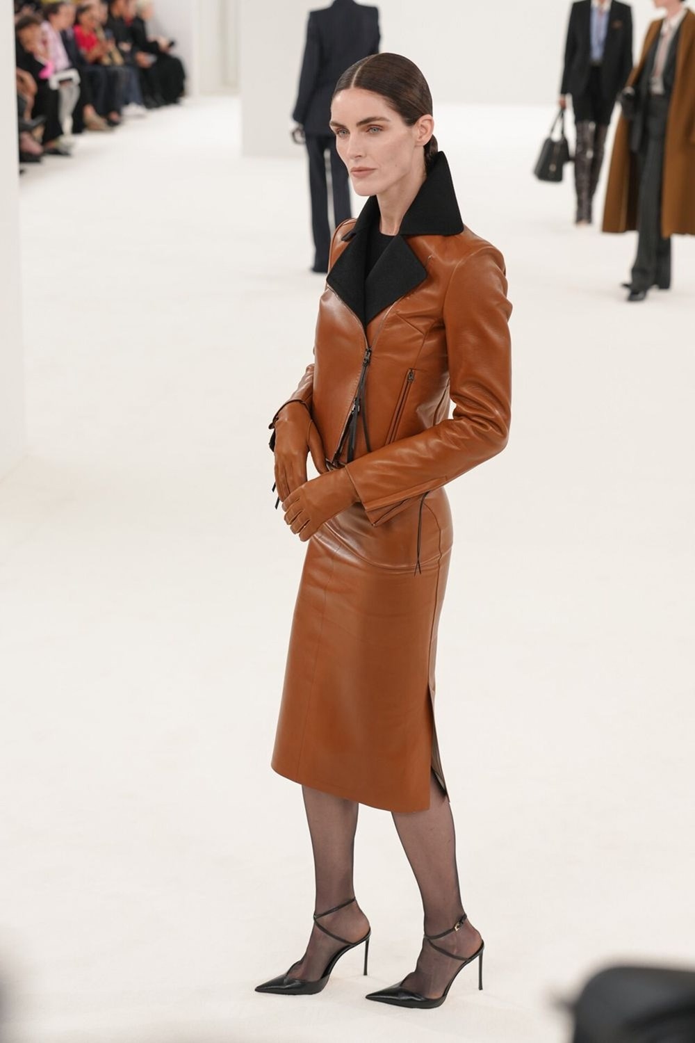 حيدر أكرمان يعيد «توم فورد» إلى جوهرها في خريف وشتاء 2026