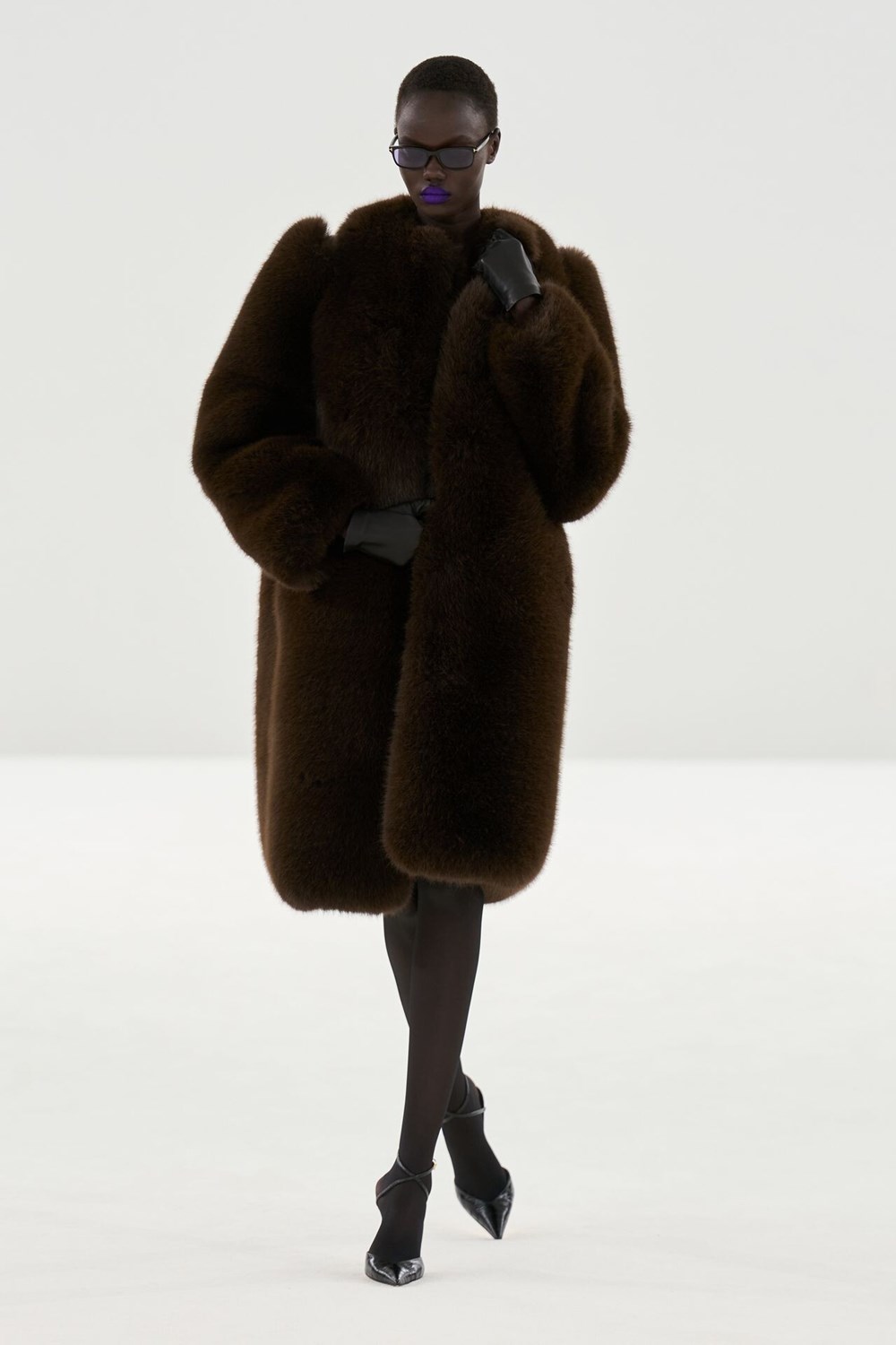 حيدر أكرمان يعيد «توم فورد» إلى جوهرها في خريف وشتاء 2026